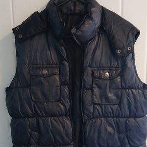 Faded Glory Women's Black Puffer Vest